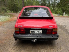 Saab 900