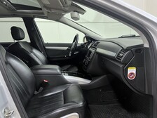 Mercedes-Benz R