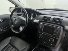Mercedes-Benz R