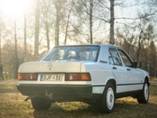 Mercedes-Benz 190