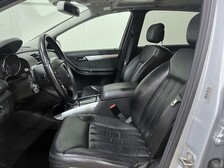 Mercedes-Benz R