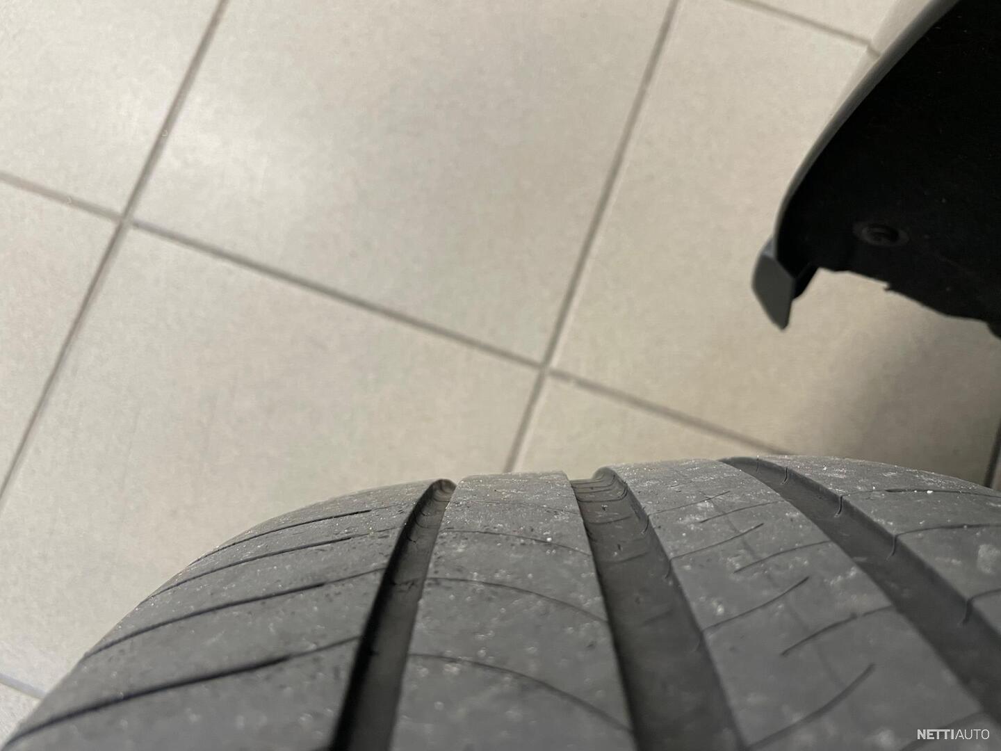 24 / 26