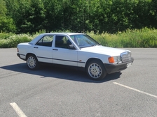 Mercedes-Benz 190
