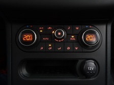 Nissan Qashqai+2