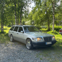 Mercedes-Benz 300
