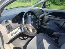 Mitsubishi Grandis