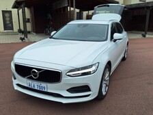 Volvo V90