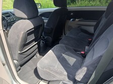 Mitsubishi Grandis