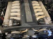 BMW 850