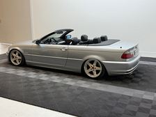 BMW 323