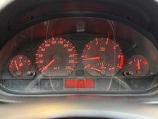 BMW 323