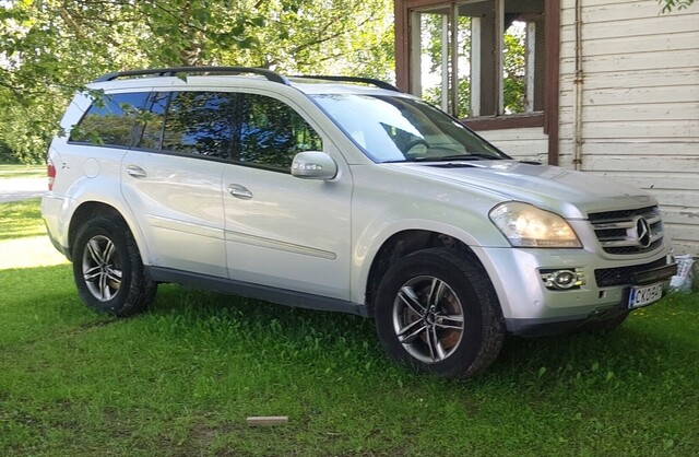 Mercedes-Benz GL