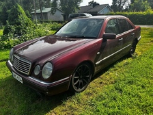 Mercedes-Benz E