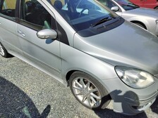 Mercedes-Benz B