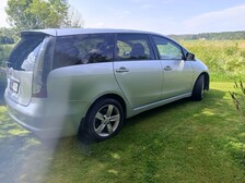 Mitsubishi Grandis