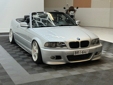 BMW 323