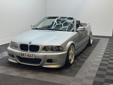 BMW 323