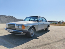 Mercedes-Benz 300