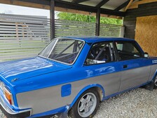 Volvo 142