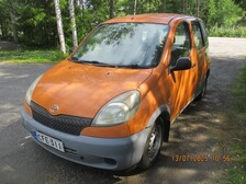 Toyota Yaris Verso