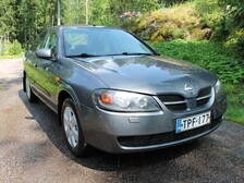 Nissan Almera