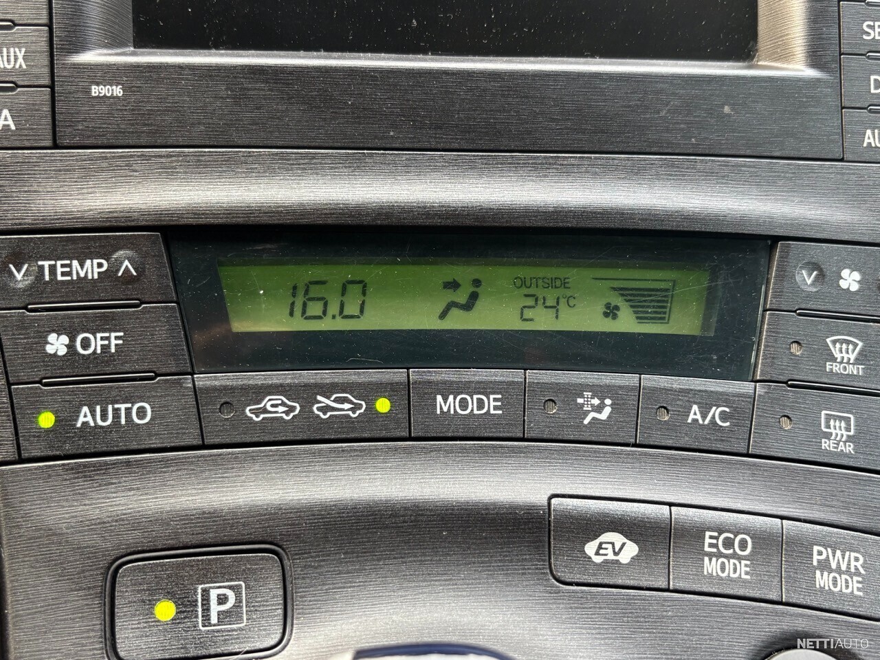 11 / 21