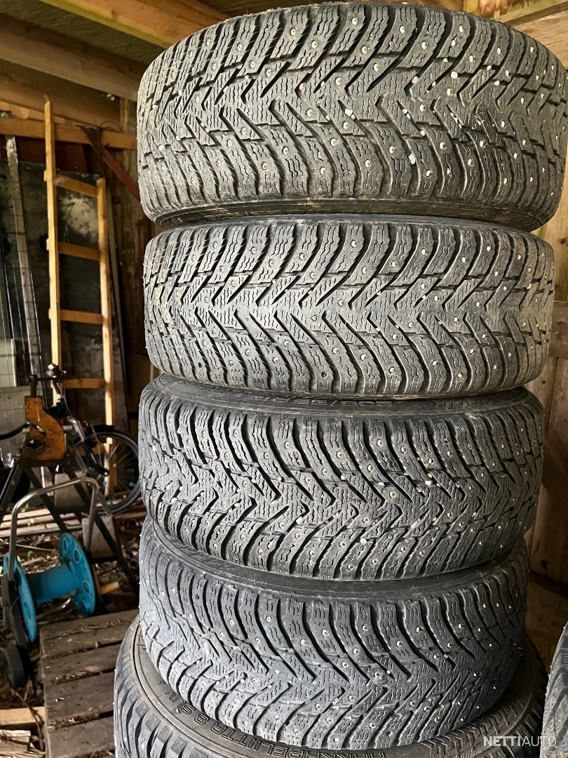 18 / 19