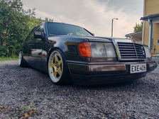 Mercedes-Benz 300
