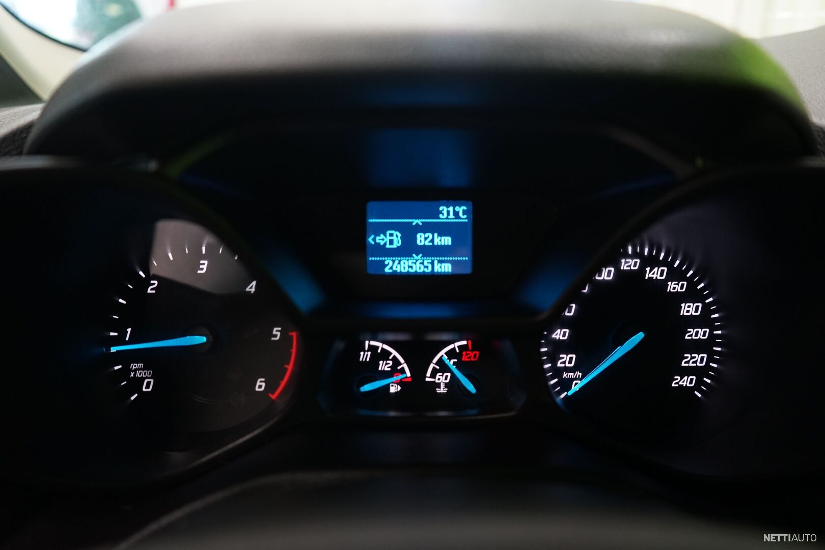 17 / 22