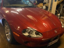 Jaguar XKR