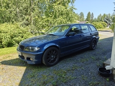 BMW 330
