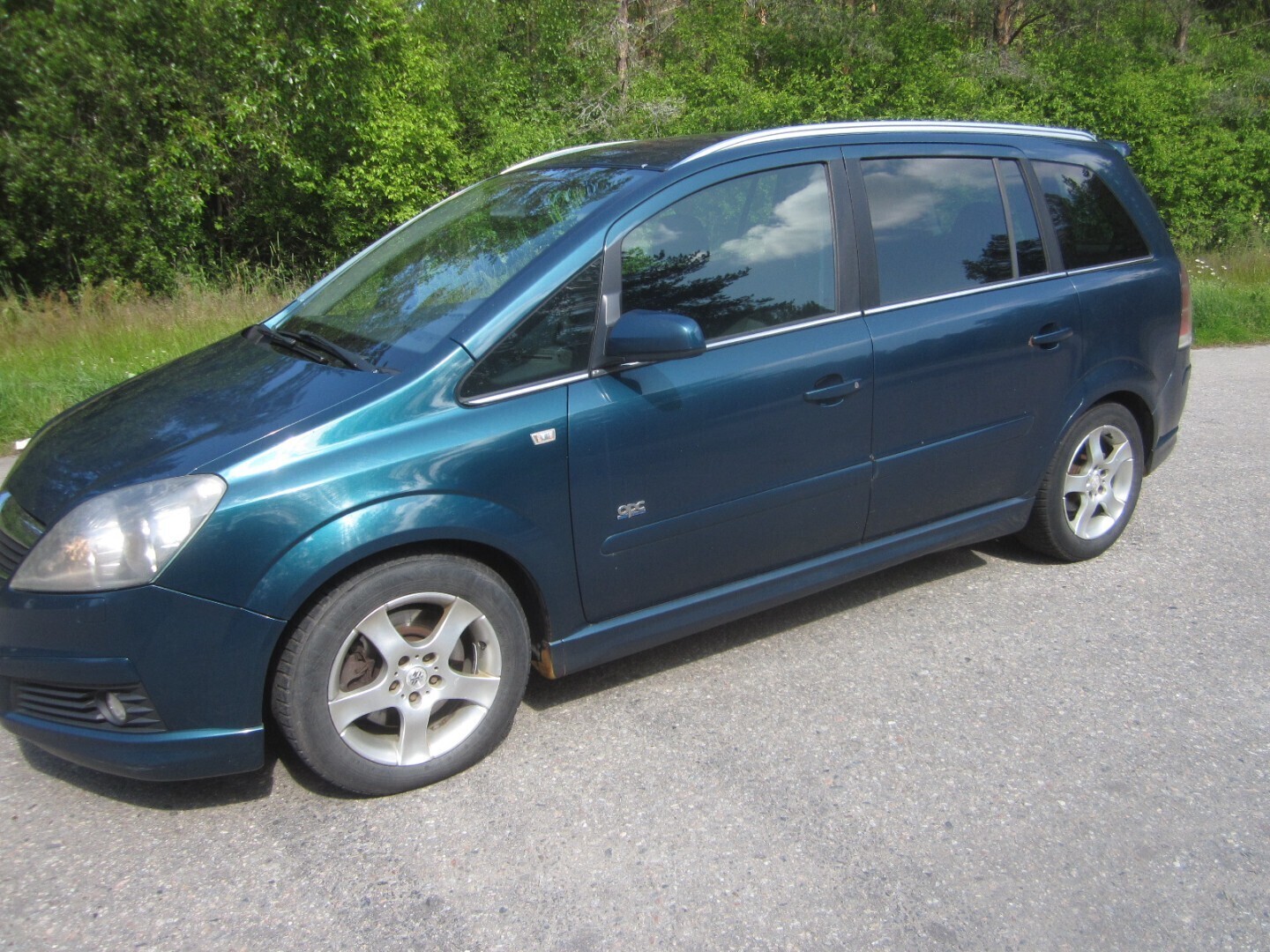 Opel Zafira 2007, photo 2/23