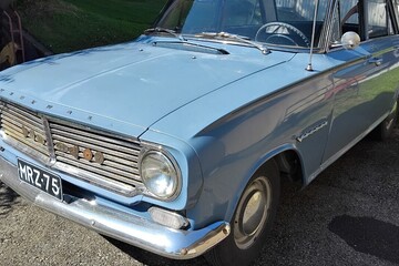 Vauxhall Victor