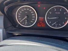 BMW 523