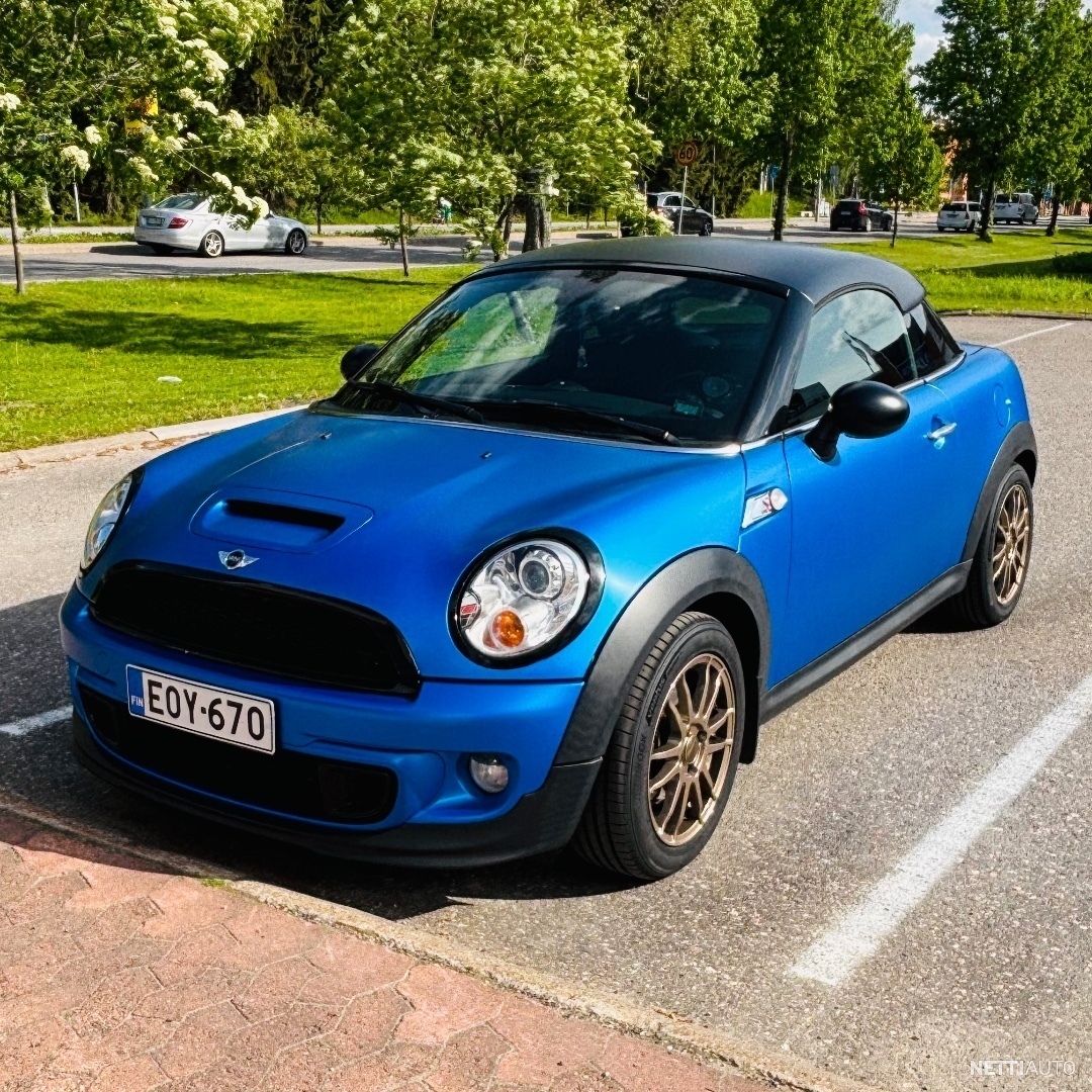 17 / 22