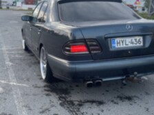 Mercedes-Benz 200