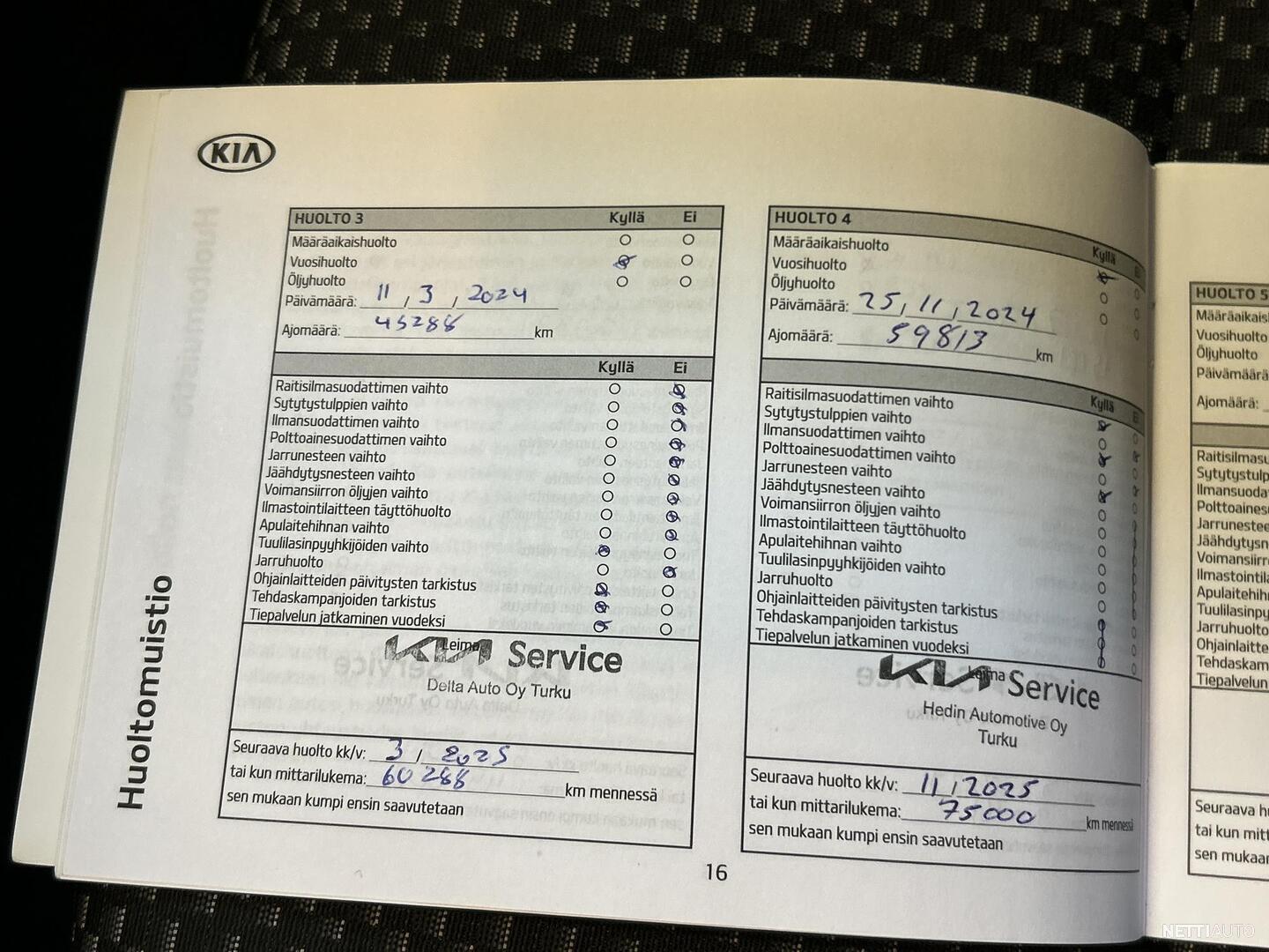 32 / 37