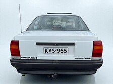 Opel Omega