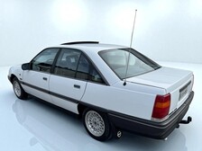 Opel Omega