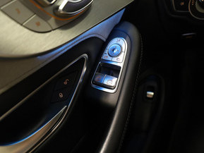 Mercedes-Benz C 63 AMG