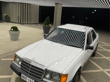 Mercedes-Benz 200