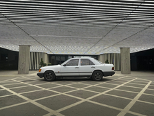 Mercedes-Benz 200