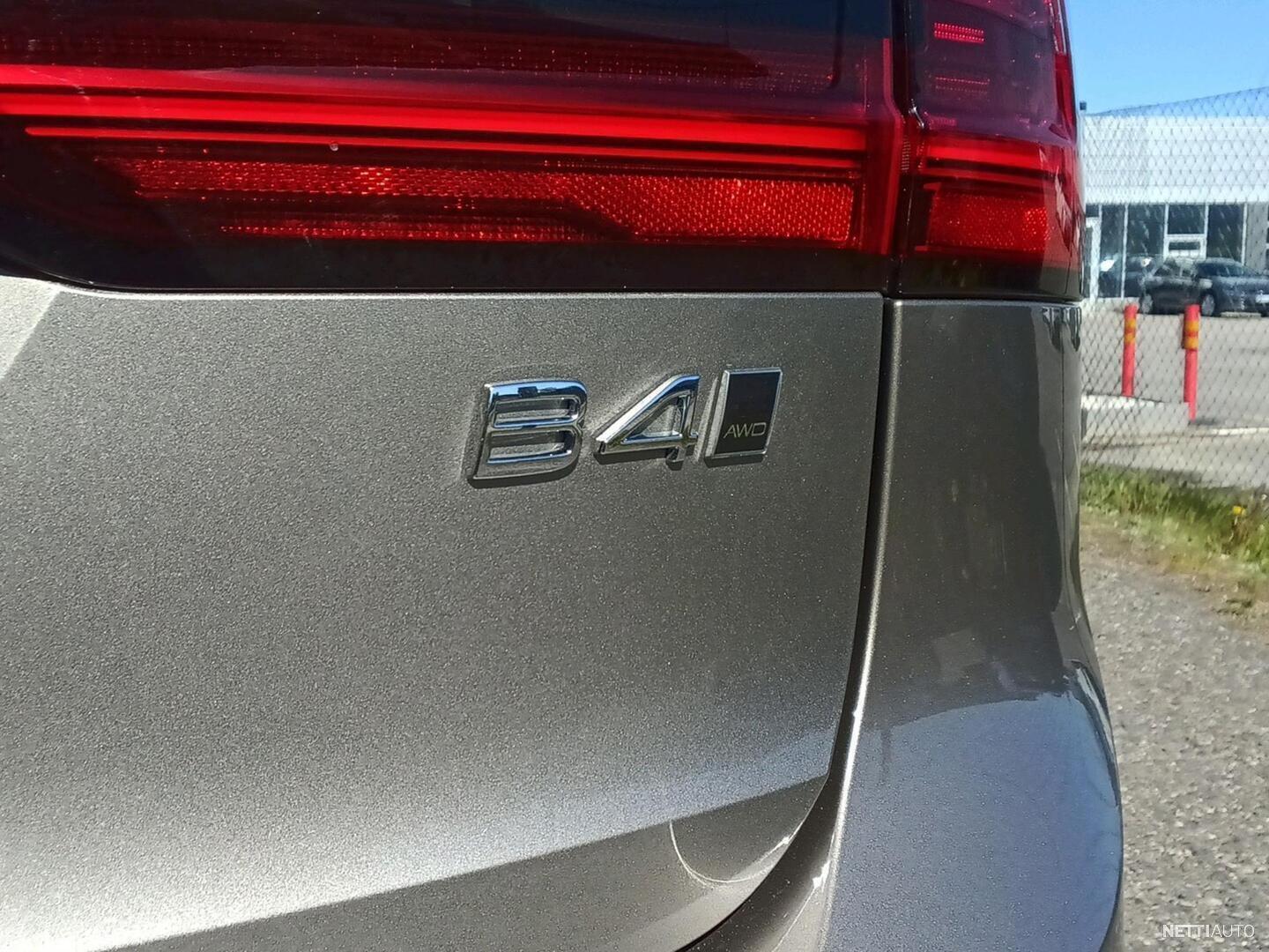 32 / 51