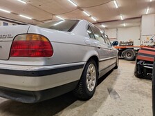 BMW 740
