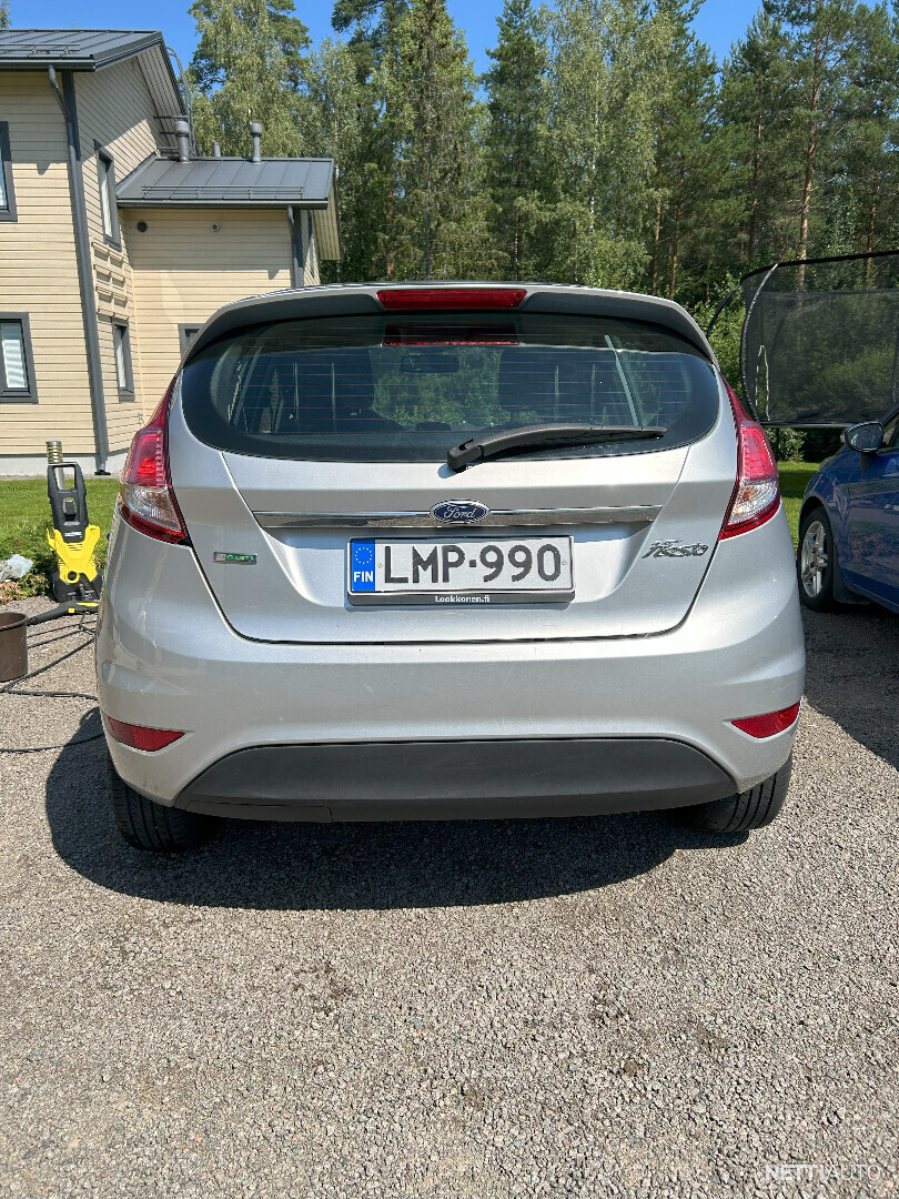 6 / 9