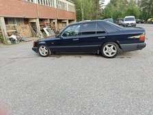 Mercedes-Benz 200