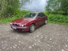 BMW 523