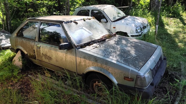 Mazda 323