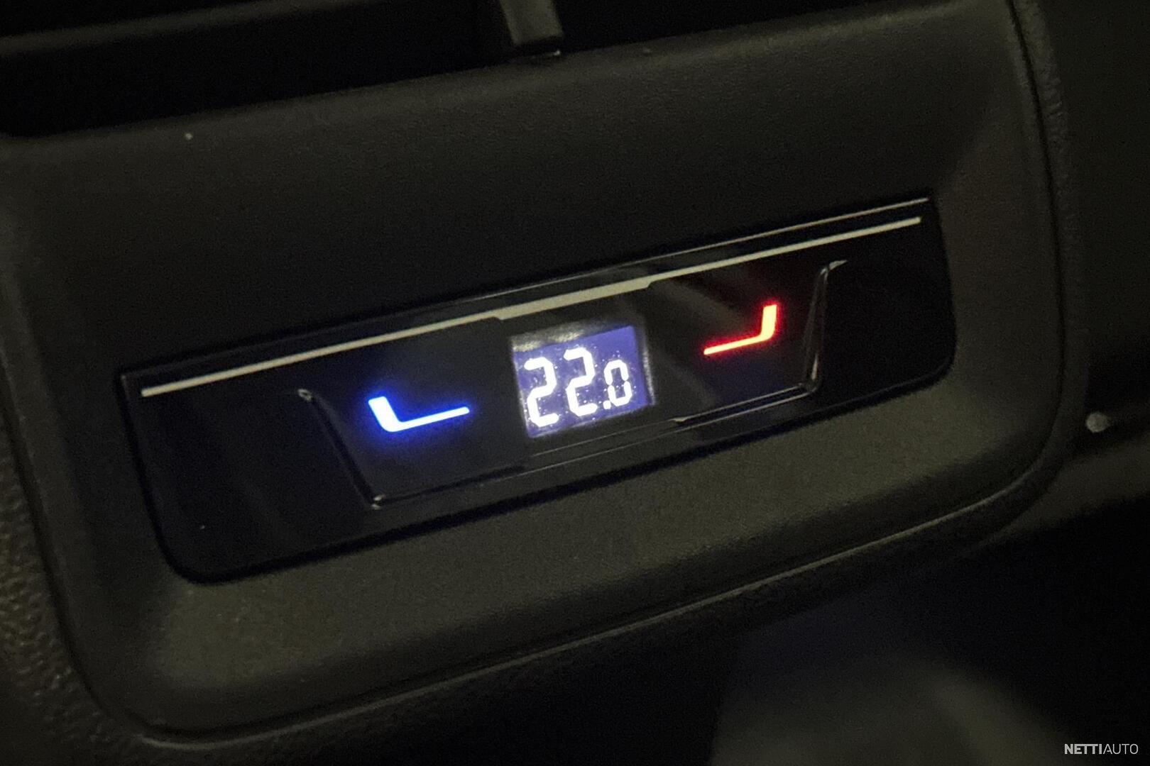 17 / 34