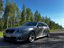 BMW 525
